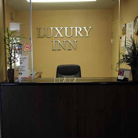 Luxury Inn 콜링우드 외부 사진