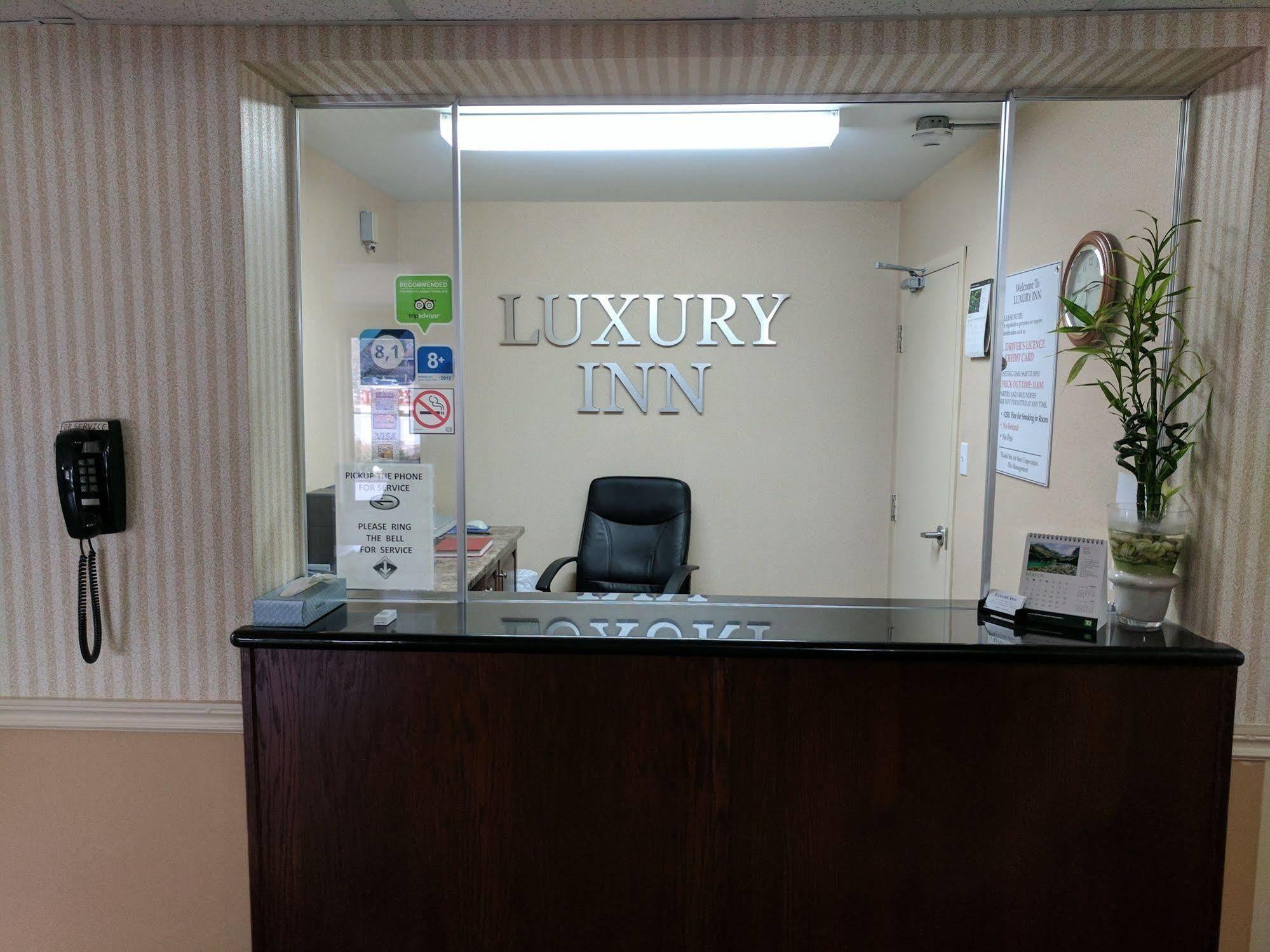 Luxury Inn 콜링우드 외부 사진