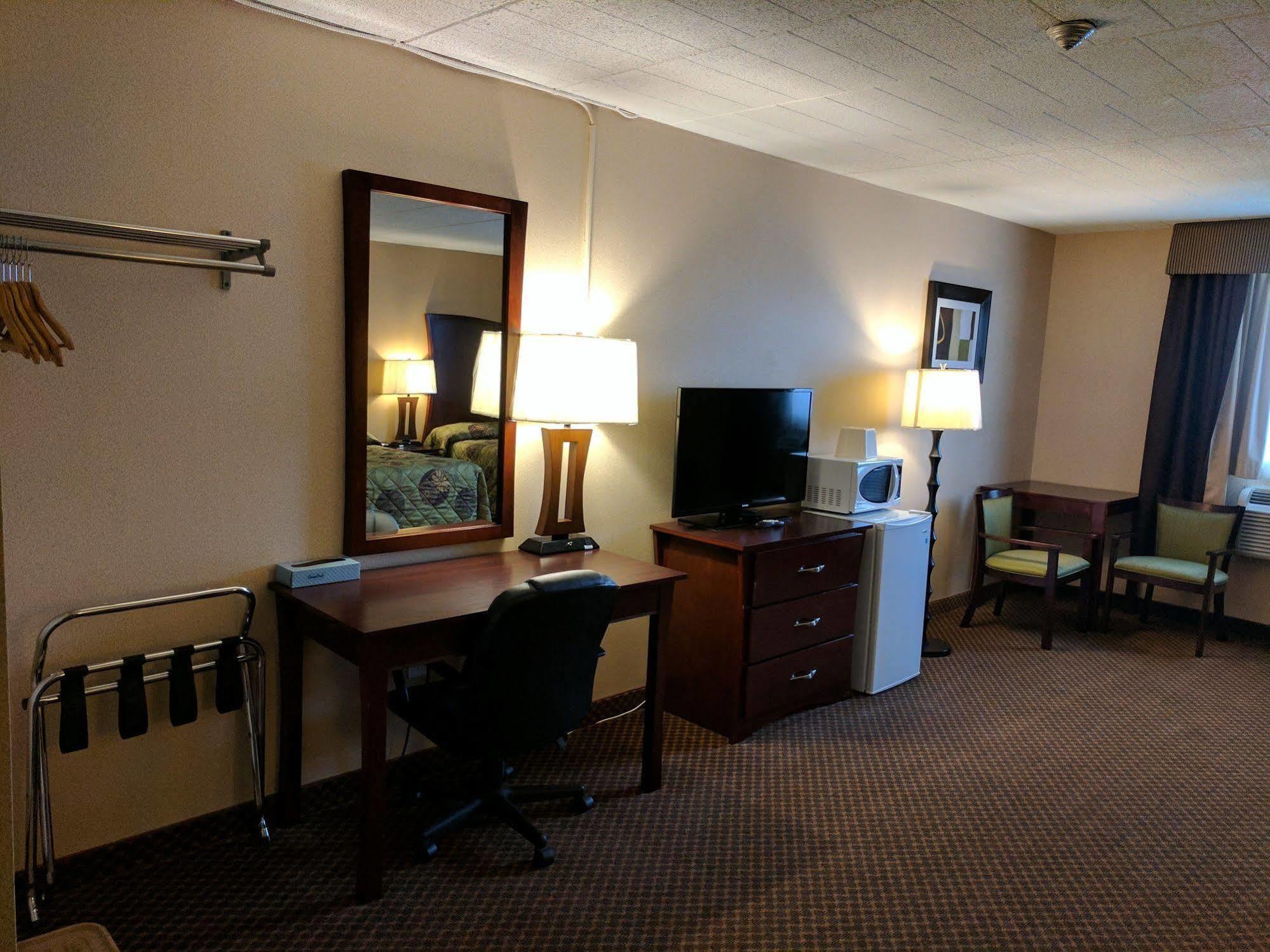 Luxury Inn 콜링우드 외부 사진